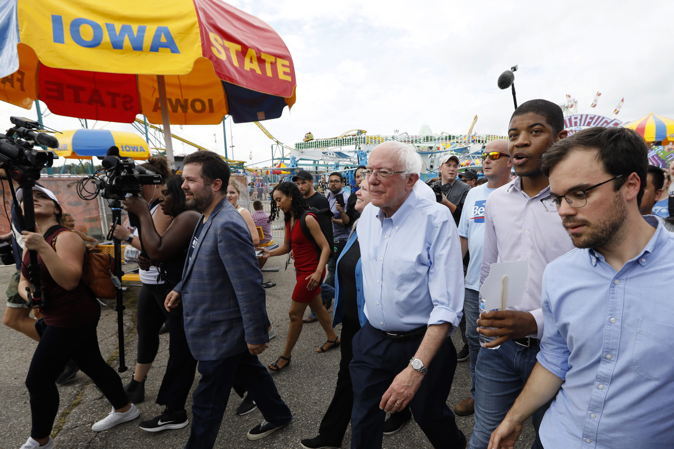 Bernie Sanders staffers manhandle press at Iowa State Fair