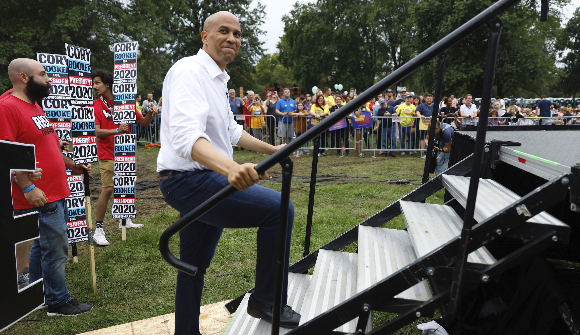 Cory Booker reports raising over $6M — more than triple his dropout ultimatum goal