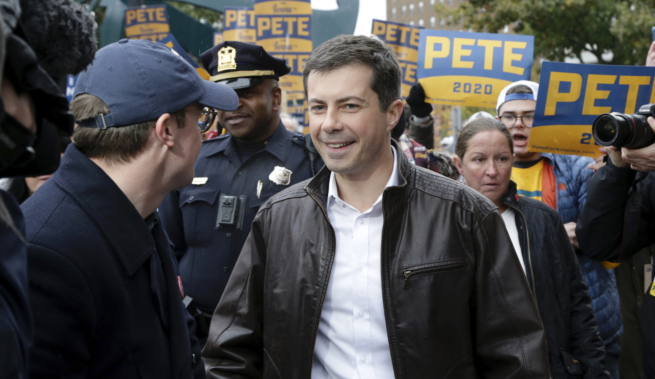 Pete Buttigieg praises Liz Cheney as a ‘Republican of conscience’