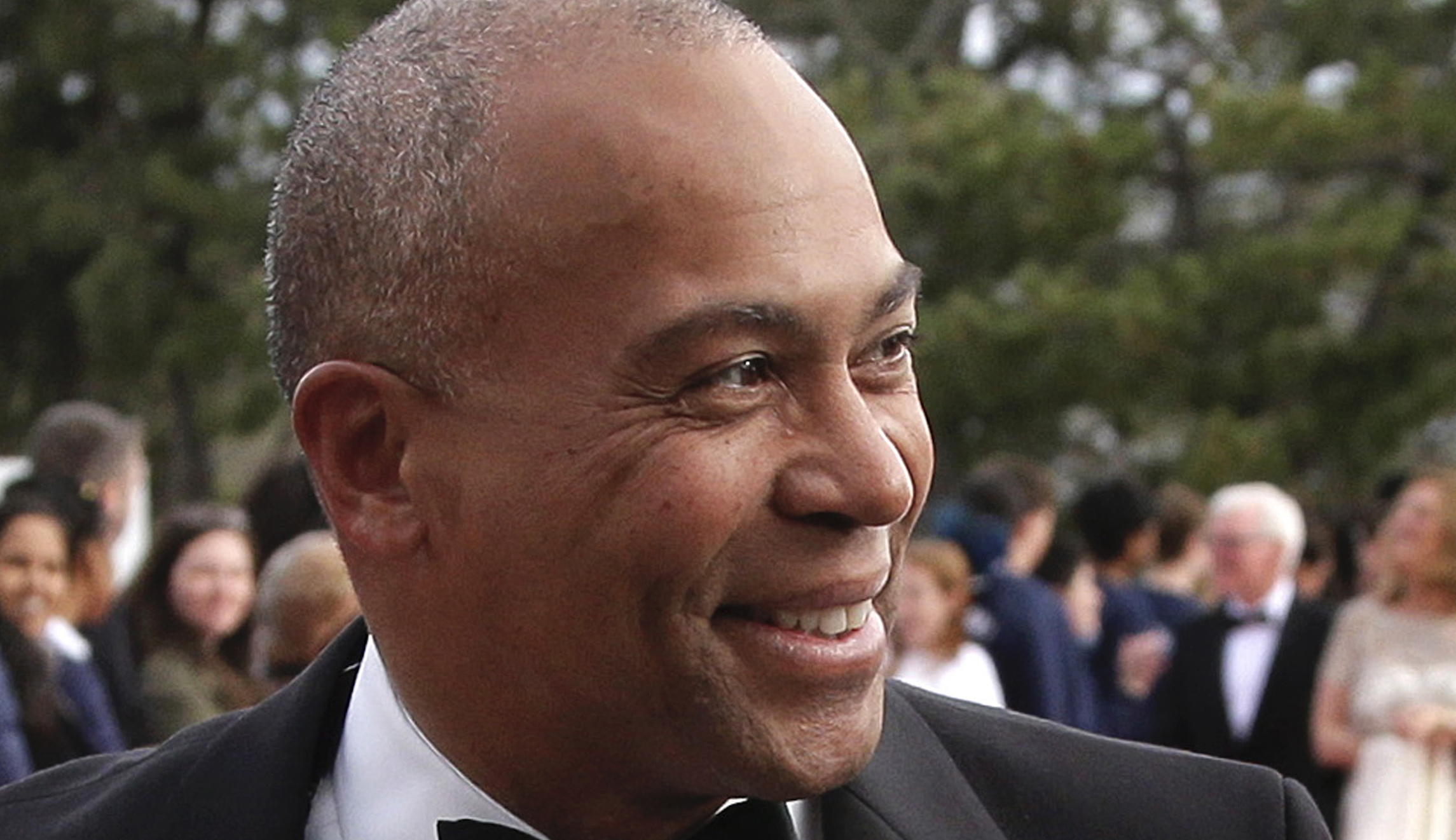 Deval Patrick enters presidential race