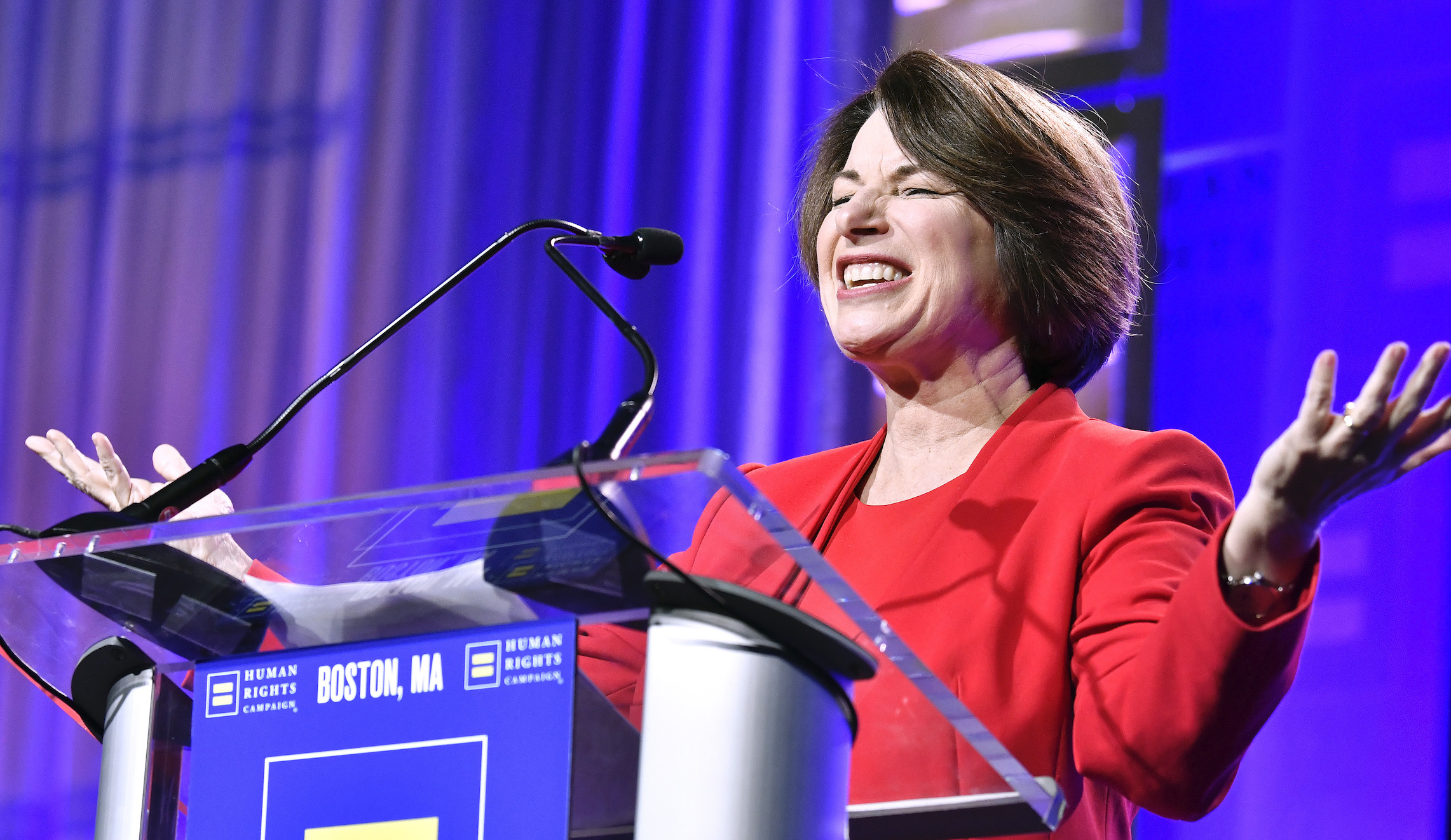 Klobuchar breaks into Buttigieg and Warren quarrel: ‘I have never even been to a wine cave’