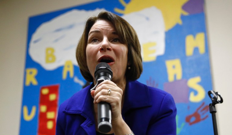 ‘Klo-mentum’: Klobuchar a dark horse two weeks out from Iowa caucuses