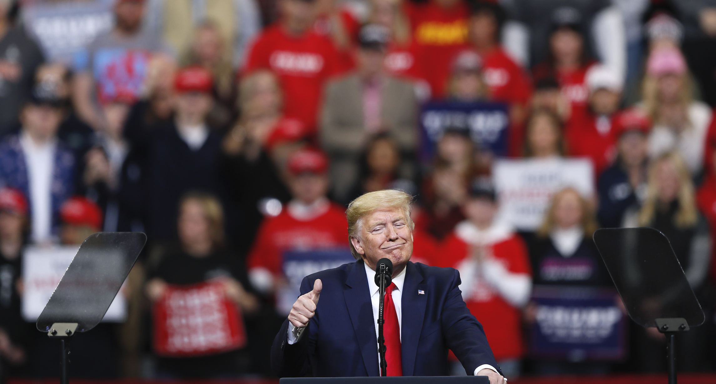 Trump taking his distraction roadshow to New Hampshire and beyond