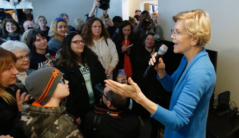 ‘Final strokes’: Warren tries to close Iowa gap by slamming Sanders as ‘narrow’ candidate