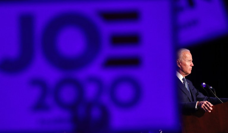 Houston Chronicle snubs Biden for lack of ‘fresh vision’ and endorses Klobuchar instead