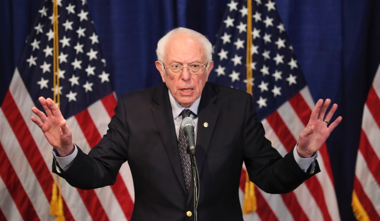 Bernie Sanders introducing bill to give all citizens a reusable mask