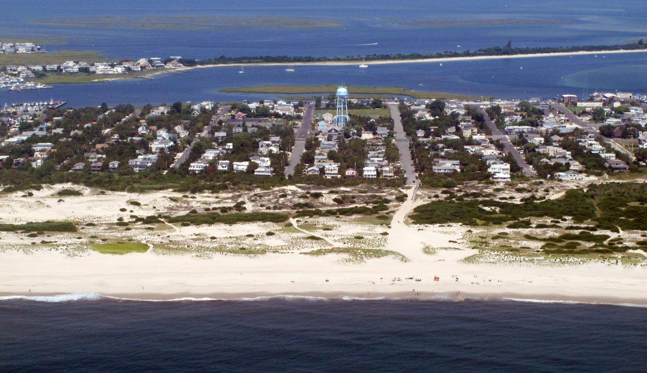 Seismic surveys provide a safe foundation for offshore energy