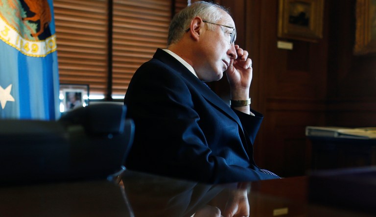 How the feds ripped off a Nobel Peace Prize-winning geologist