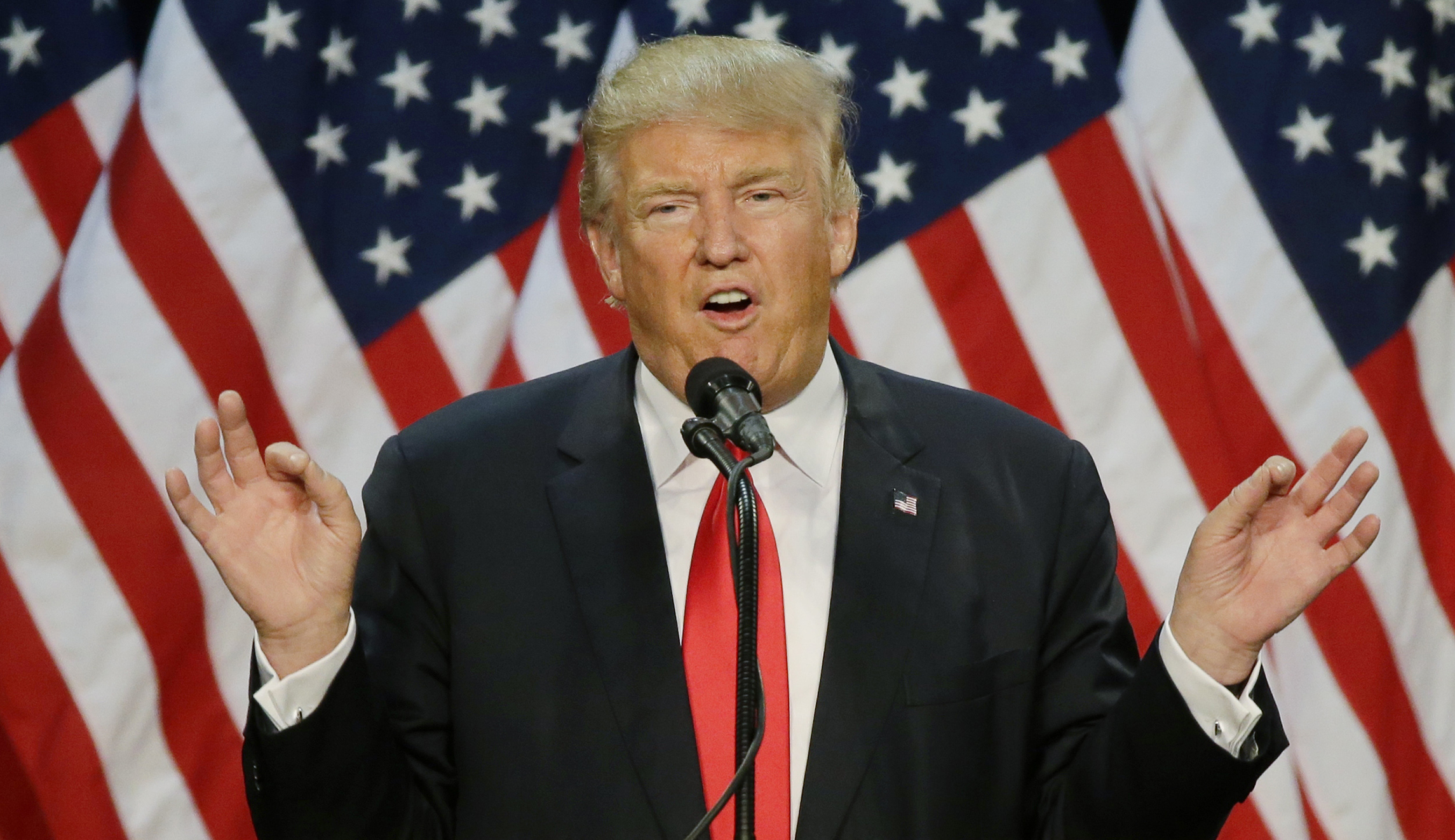 Trump urges allies to get ‘tough’ on Robert Mueller ‘scam’