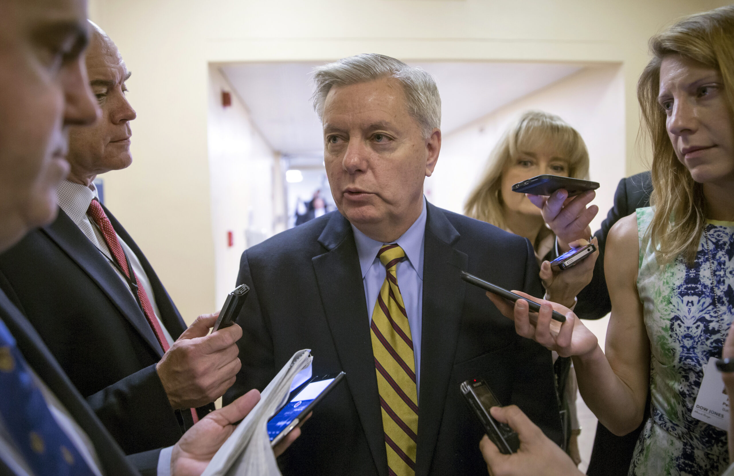 Lindsey Graham: I ‘feel a lot better’ about Syria pullout after lunch with Trump