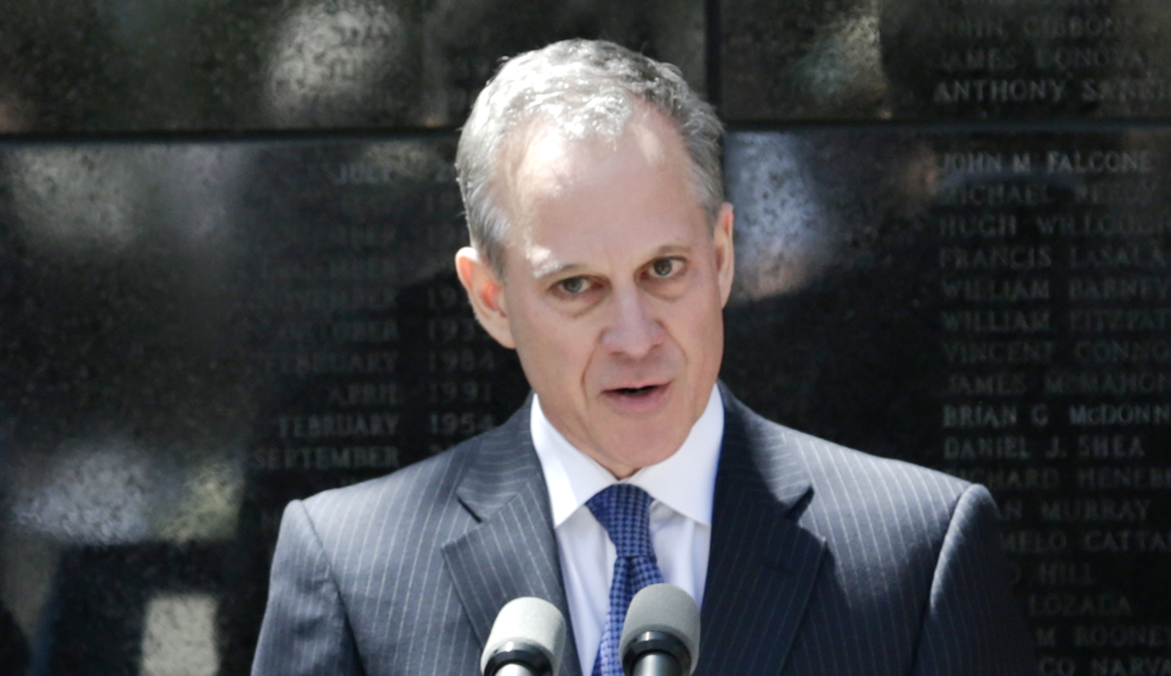 No charges for disgraced Democratic AG Eric Schneiderman, says prosecutor appointed by his Democratic successor