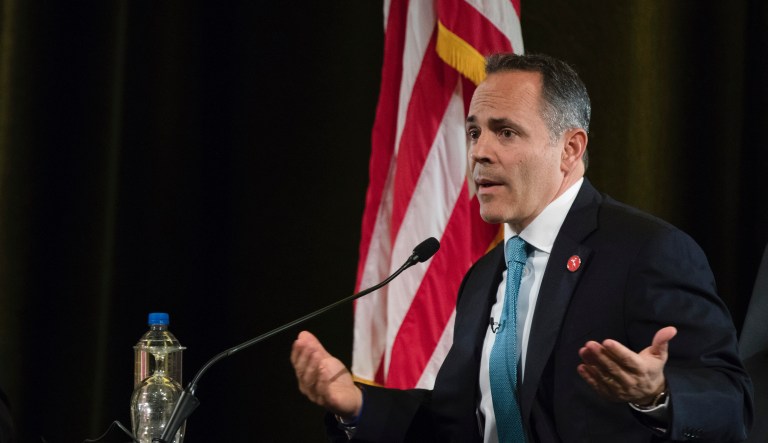 Tight Kentucky governor race could spell trouble for McConnell