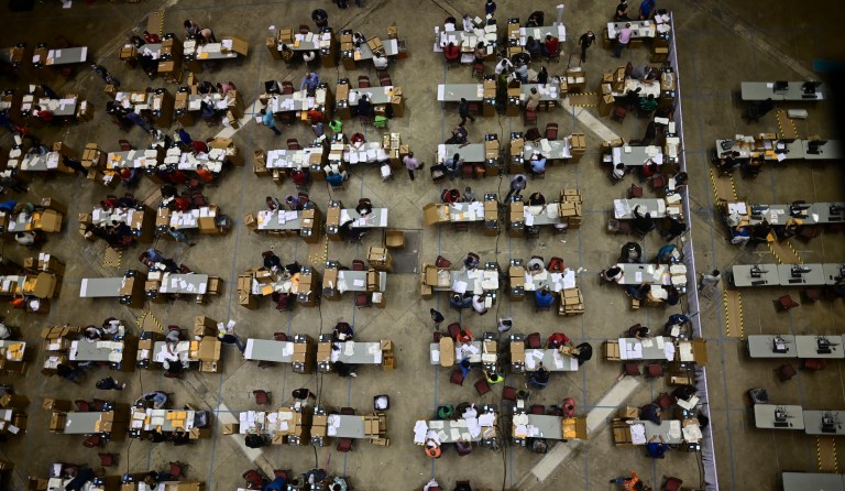 Democratic lawmakers introduce legislation to end Puerto Rico’s ‘colonial status’