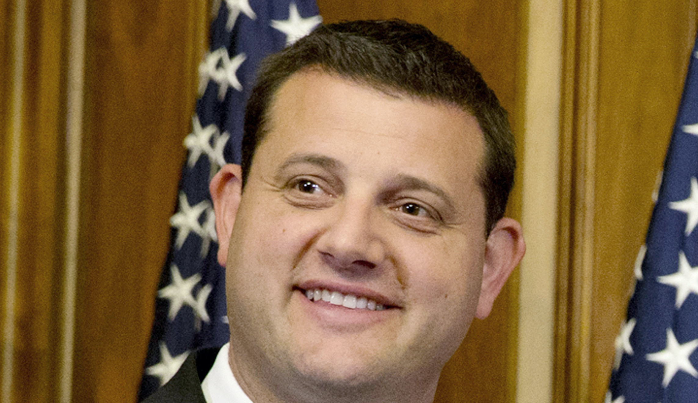 Former House Republican edged out of seat faces strong start in comeback bid
