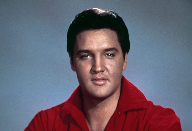 Elvis’s childhood home set to hit auction block