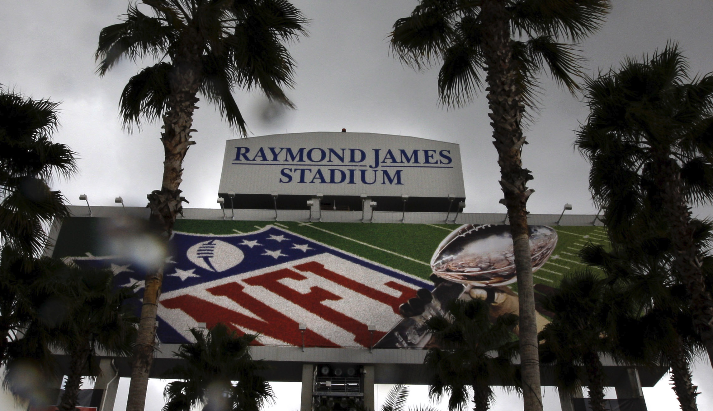 This year’s Super Bowl is a reminder of the taxpayer-funded stadium scam