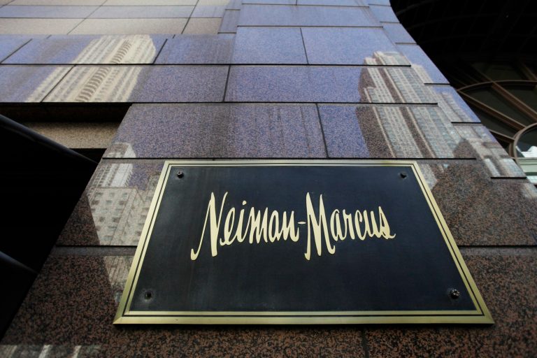 Chicago criminals ram car into Neiman Marcus during failed burglary