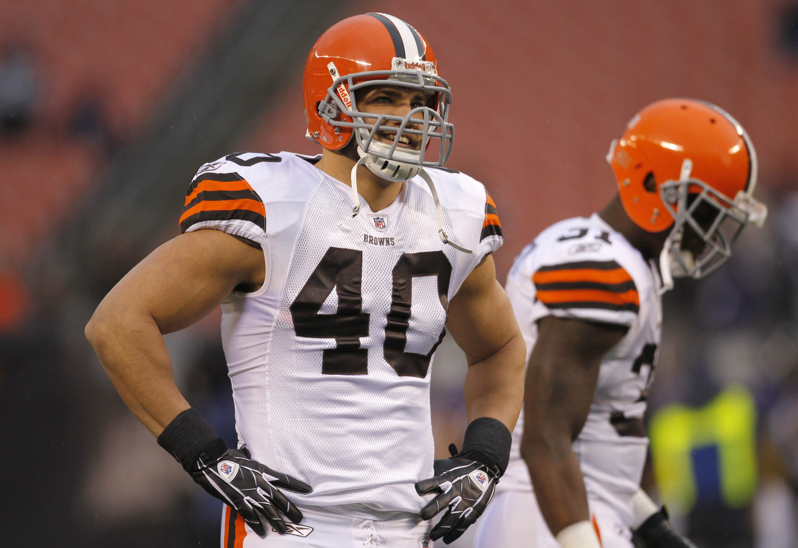 Peyton Hillis, Montario Hardesty