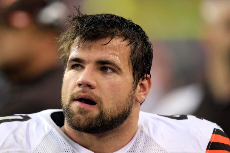Former Cleveland Browns running back Peyton Hillis is seen in this Dec. 18, 2011 photo watching from the sideline during an NFL football game against the Arizona Cardinals in Glendale, Arizona. 