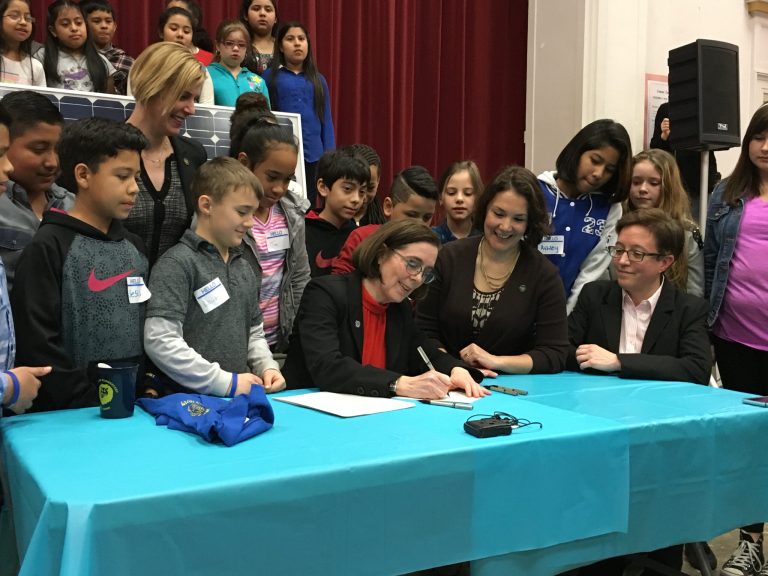 Oregon’s last coal plant closes as primary investor pivots to renewable energy