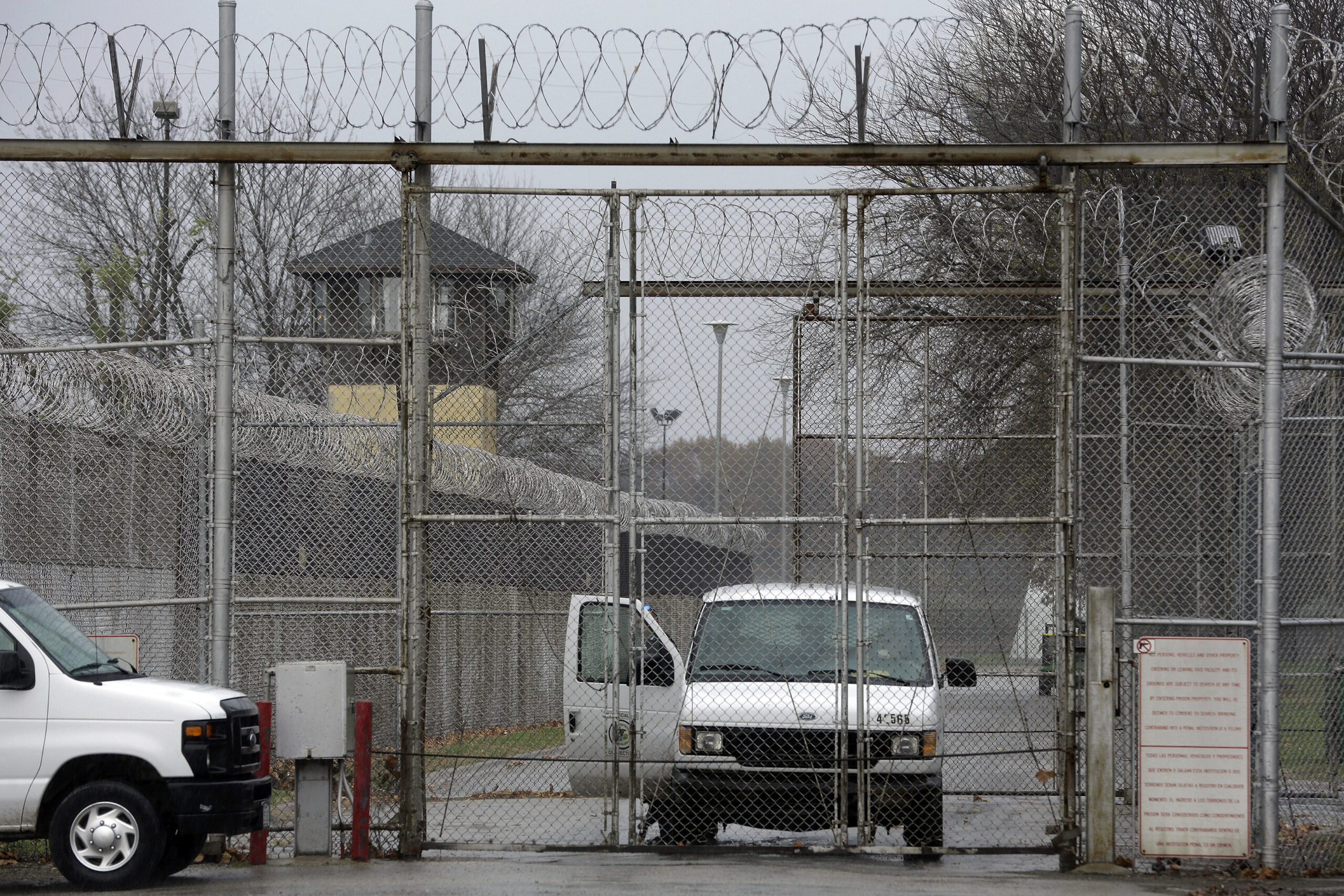 Ex-NYC officer forced inmates to perform sex acts on each other, lawsuit claims