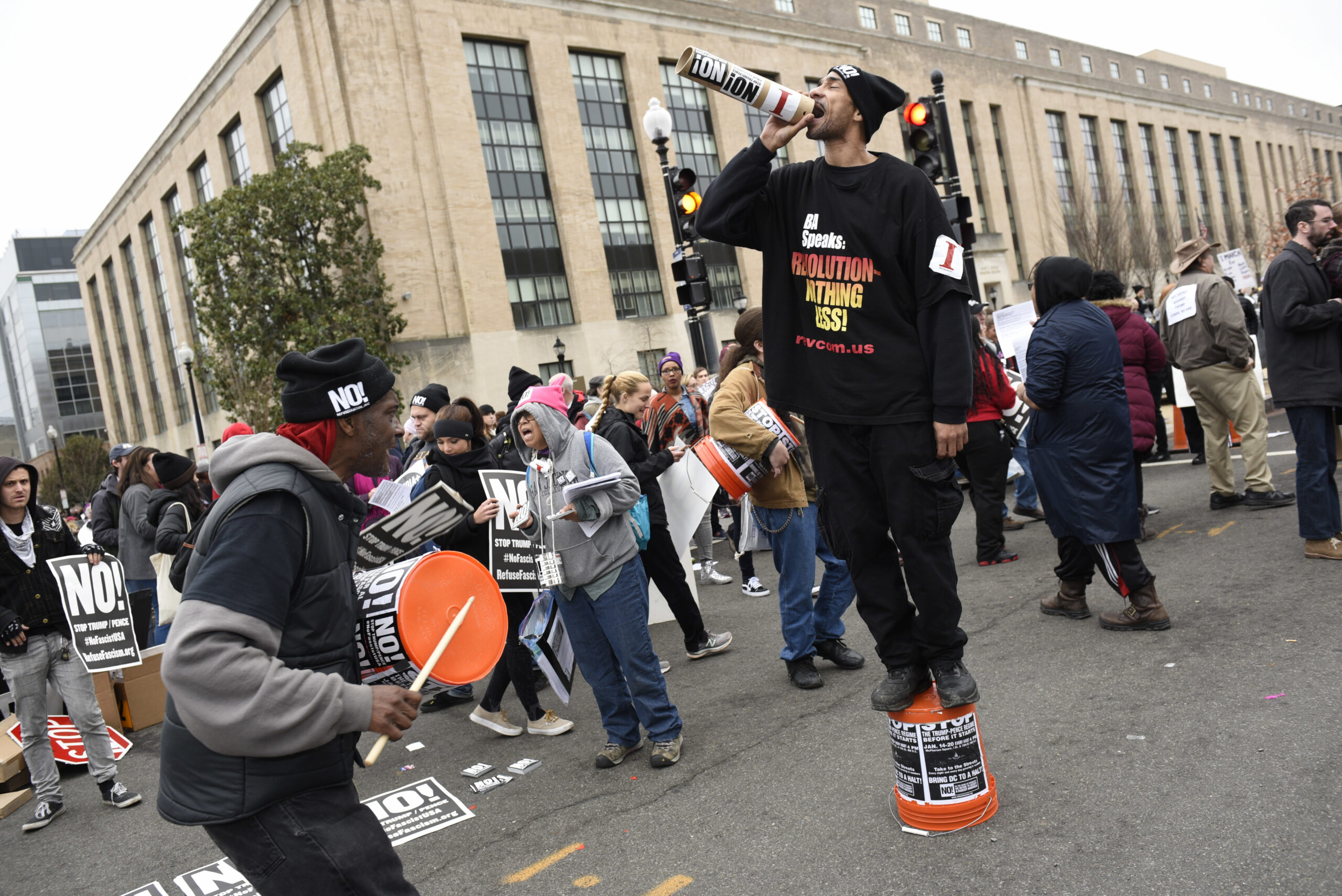 DC agrees to $1.6M settlement in lawsuits over mass arrests of Trump inauguration protesters