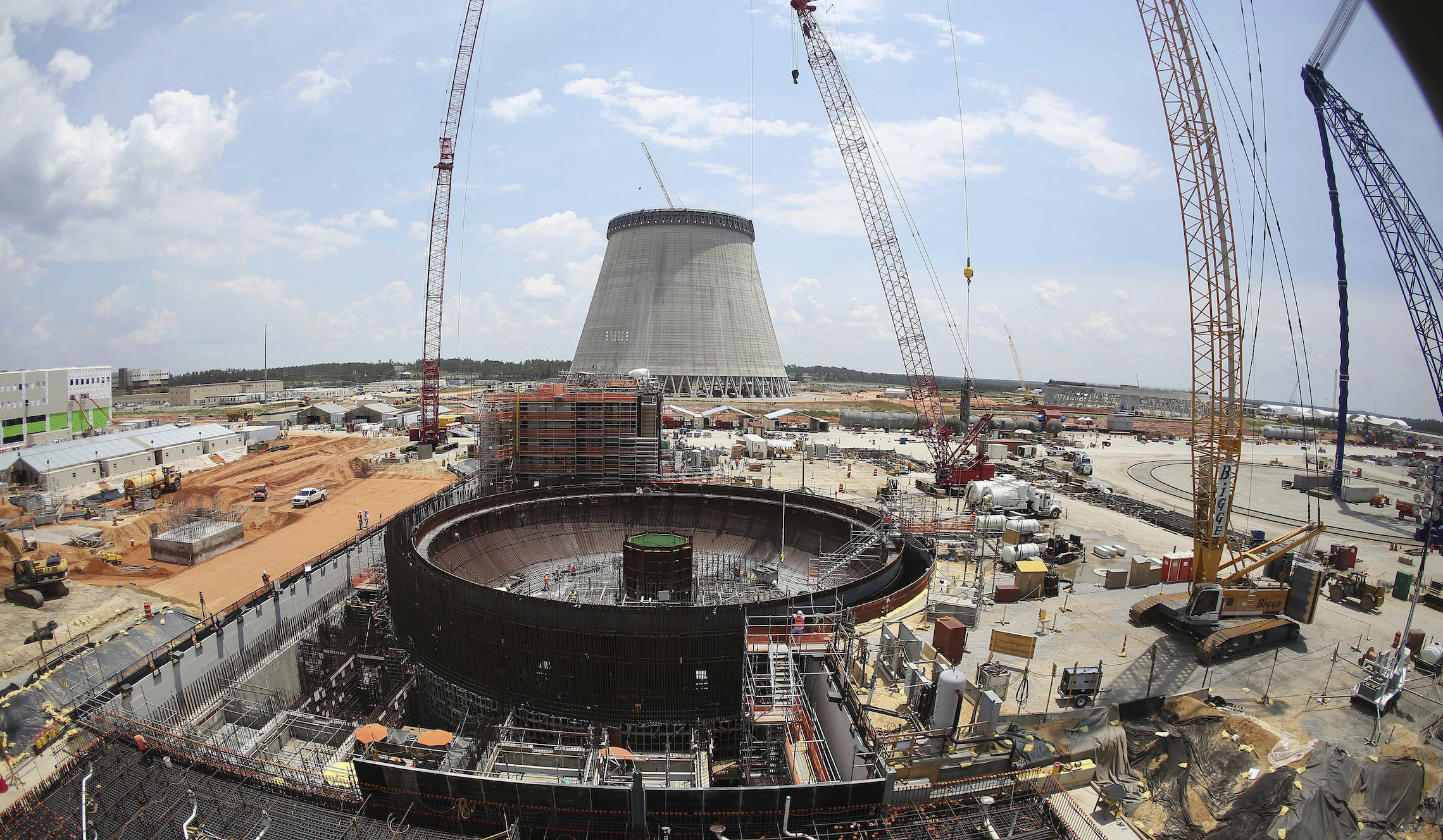 First new US nuclear reactors in 30 years hit by another six-month delay