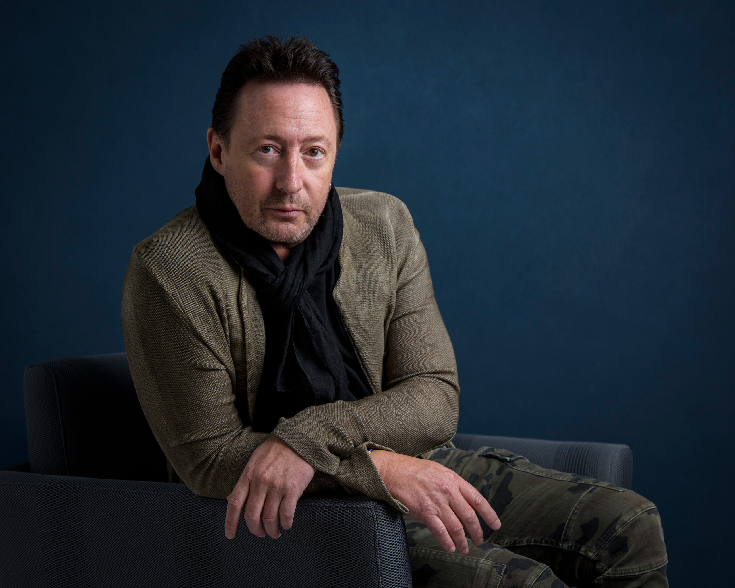 WATCH: Julian Lennon sings father’s ‘Imagine’ to benefit Ukraine