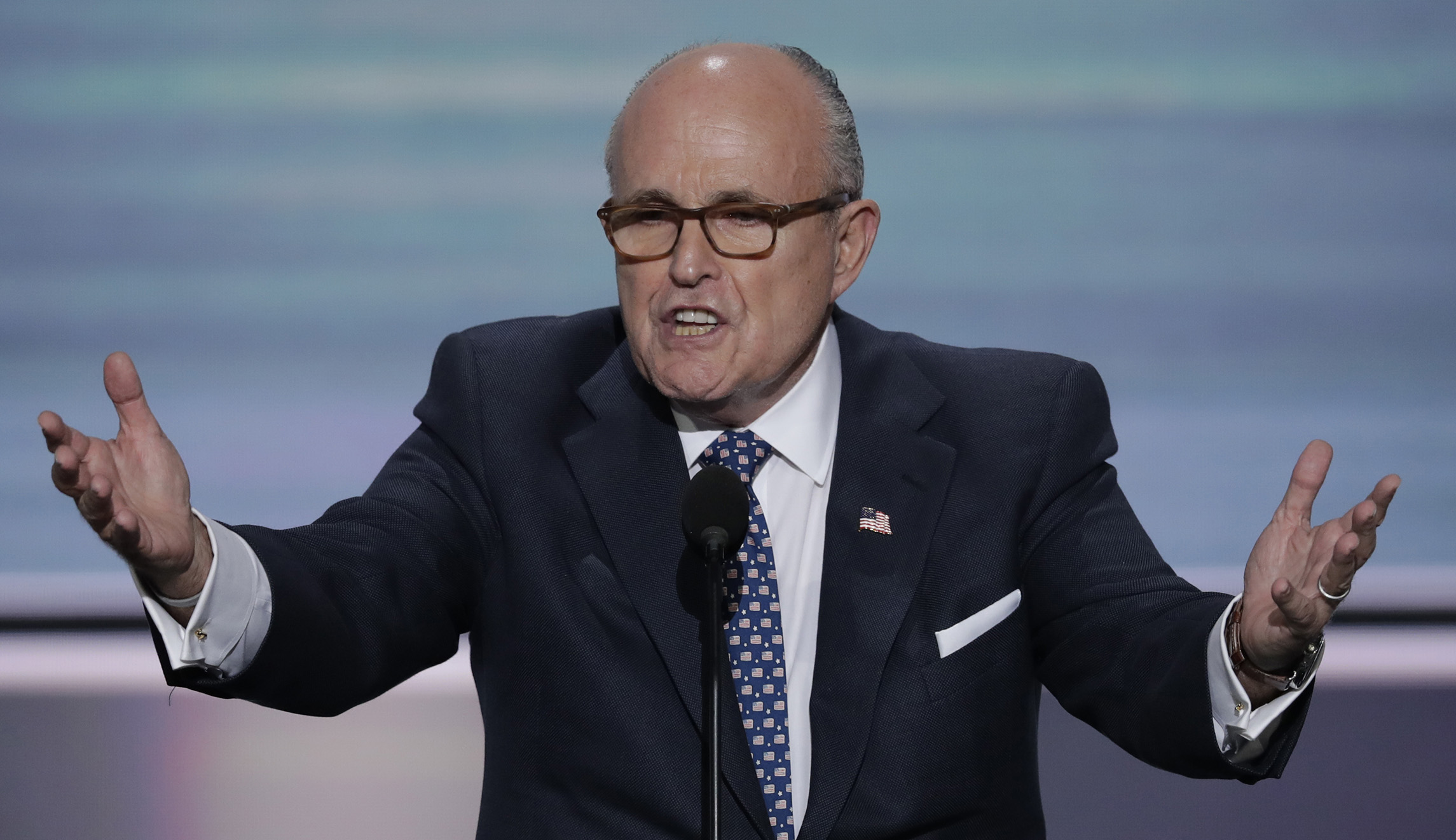 Trump says Giuliani ‘will get his facts straight’ on Stormy Daniels payment