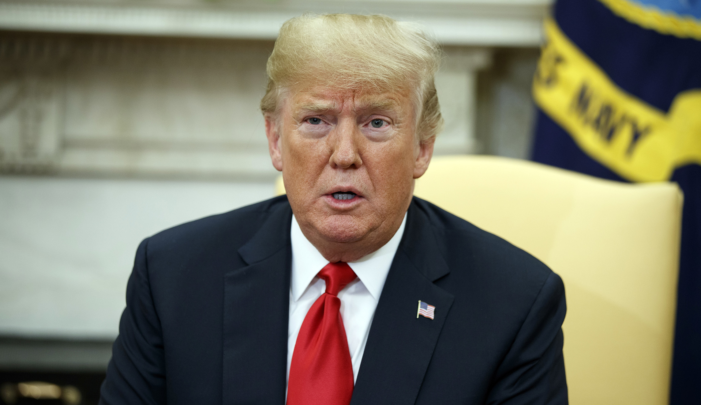 Trump ignores questions about Michael Cohen tape in Oval Office meeting