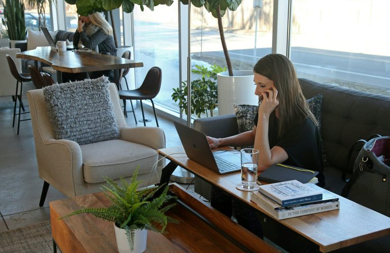 The best thing for working women is a return to the economy of 12 months ago