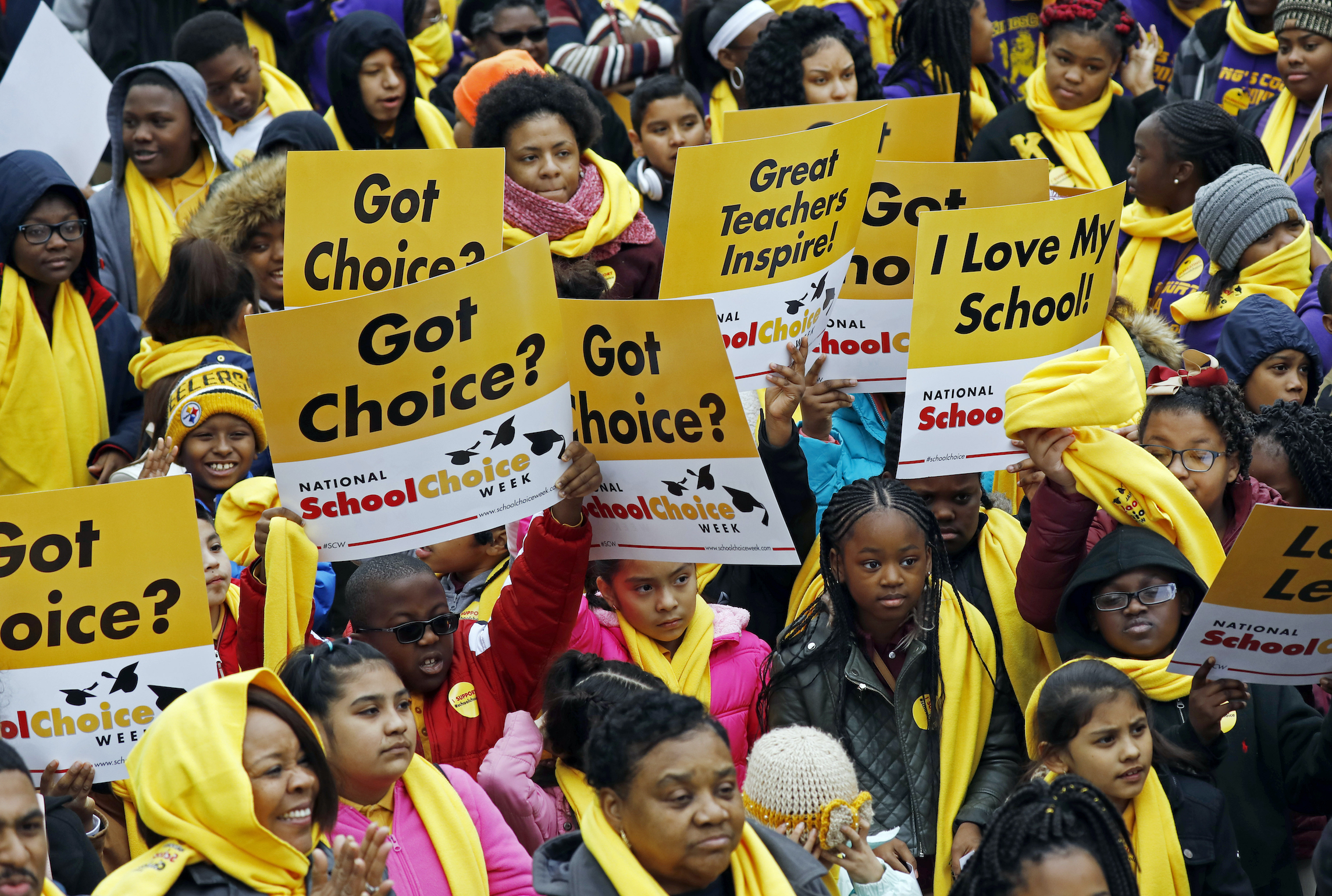 Trump touts cherished conservative goal of school choice amid reopening battle