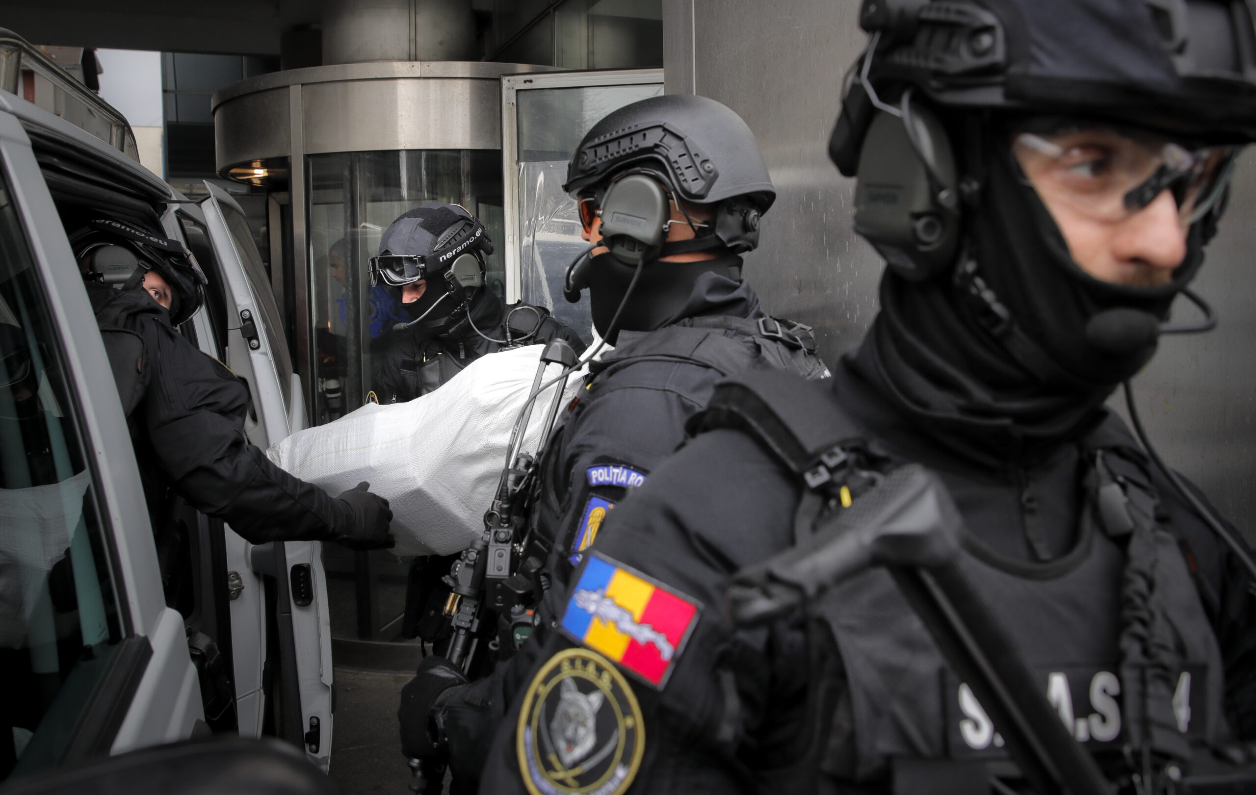 Social media star Andrew Tate arrested by Romanian police after allegedly revealing location through pizza box