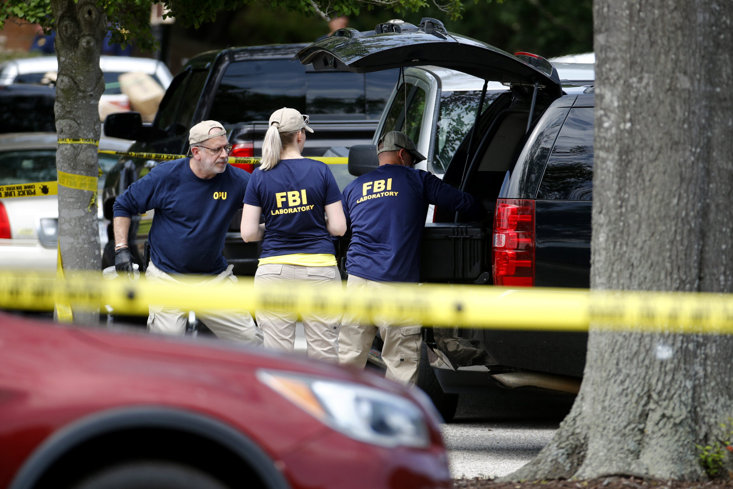 Virginia Beach shooter had ‘inflated sense of self-importance’ and ‘fixated’ on ‘workplace grievances,’ FBI says