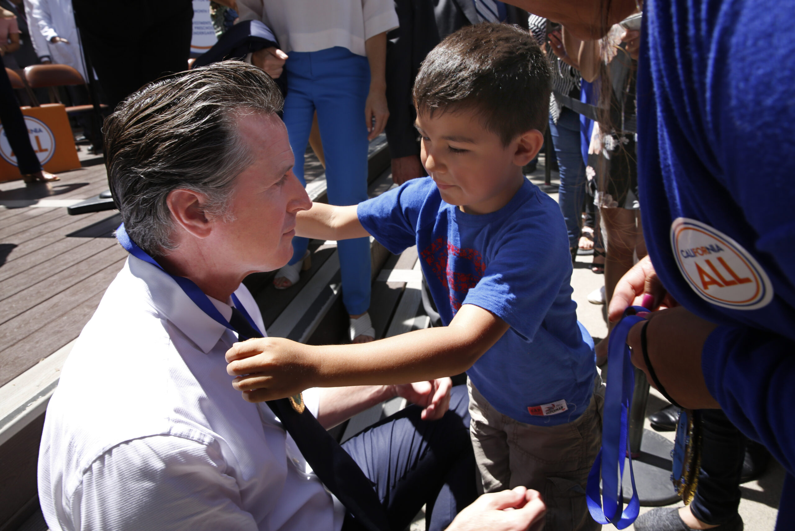 Children of illegal immigrants flooding public schools