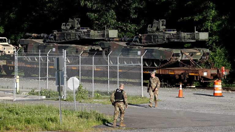 Tanks arrive in DC ahead of Fourth of July