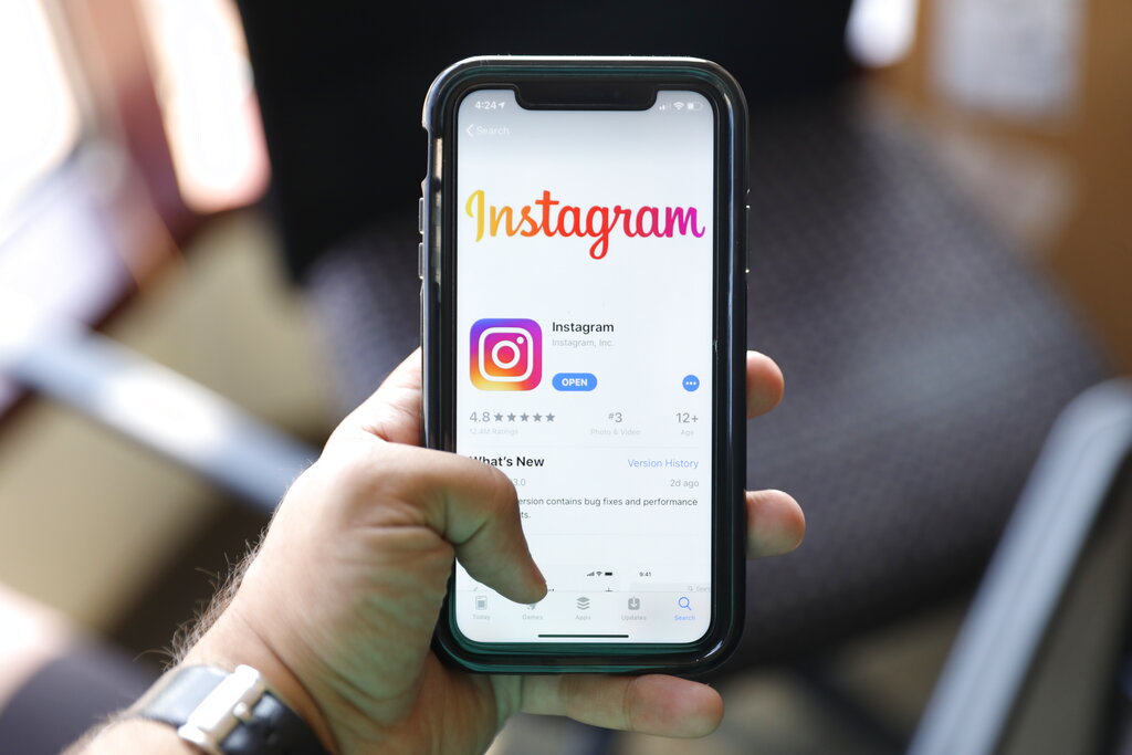 Instagram removes Pornhub account amid trouble over lawsuit