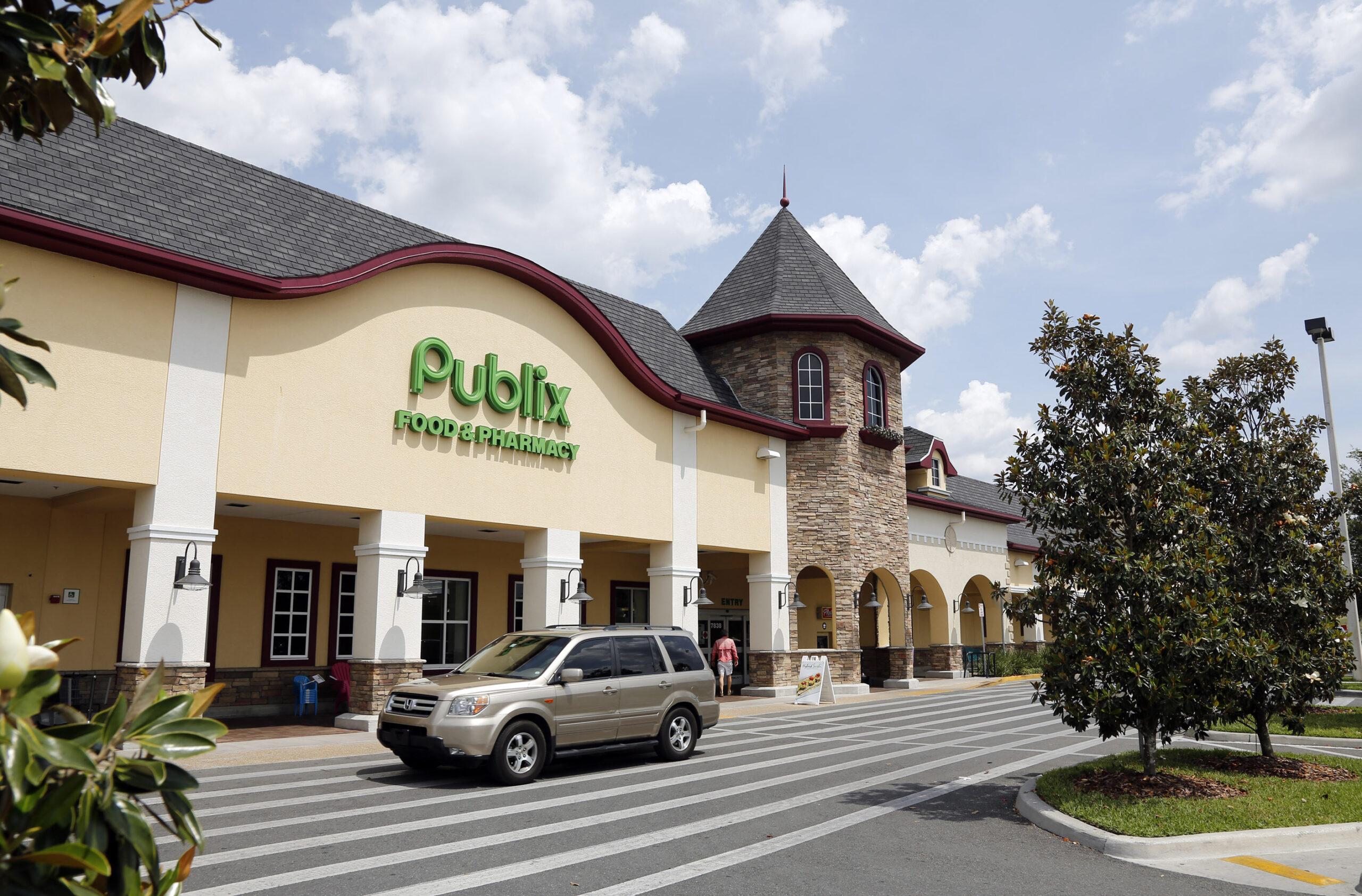 Publix to require face masks in Florida stores as retailers adopt their own rules