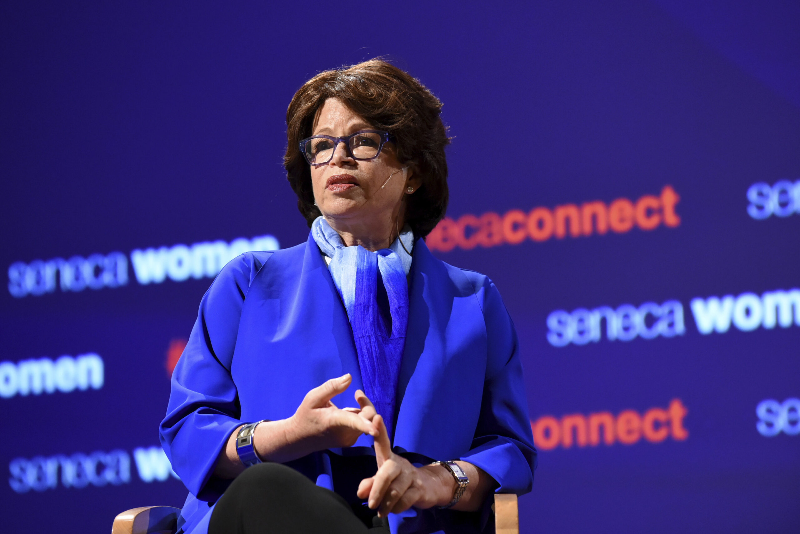 Valerie Jarrett uses classic Obama administration tactic to dismiss FBI spying scandal