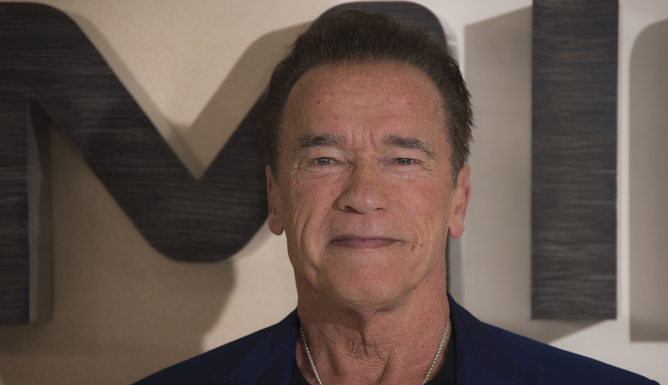 Arnold Schwarzenegger: Anyone who makes wearing face masks ‘a political issue is an absolute moron’