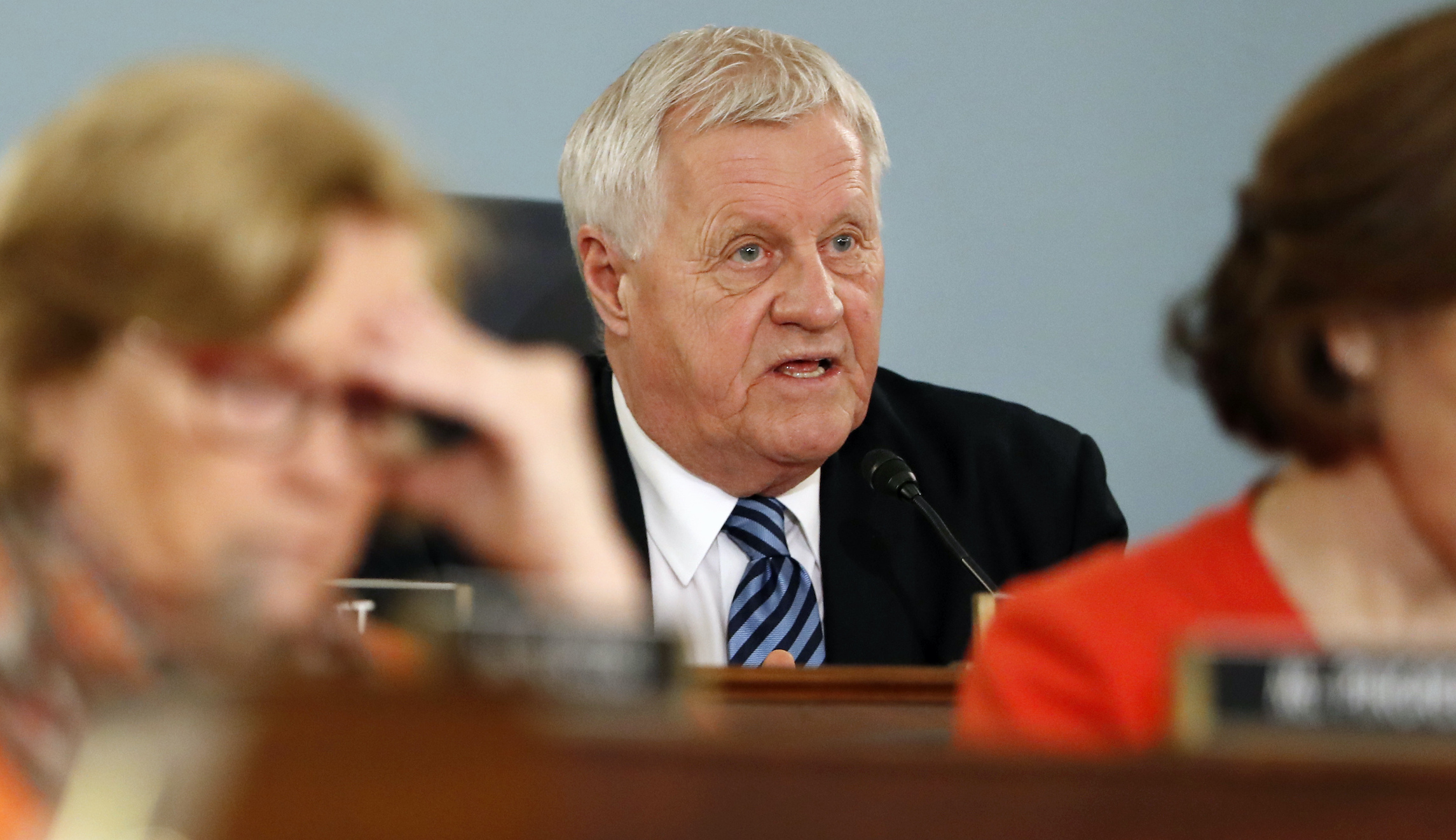 Three-decade House Democrat Collin Peterson tries to save Trump-friendly seat in western Minnesota