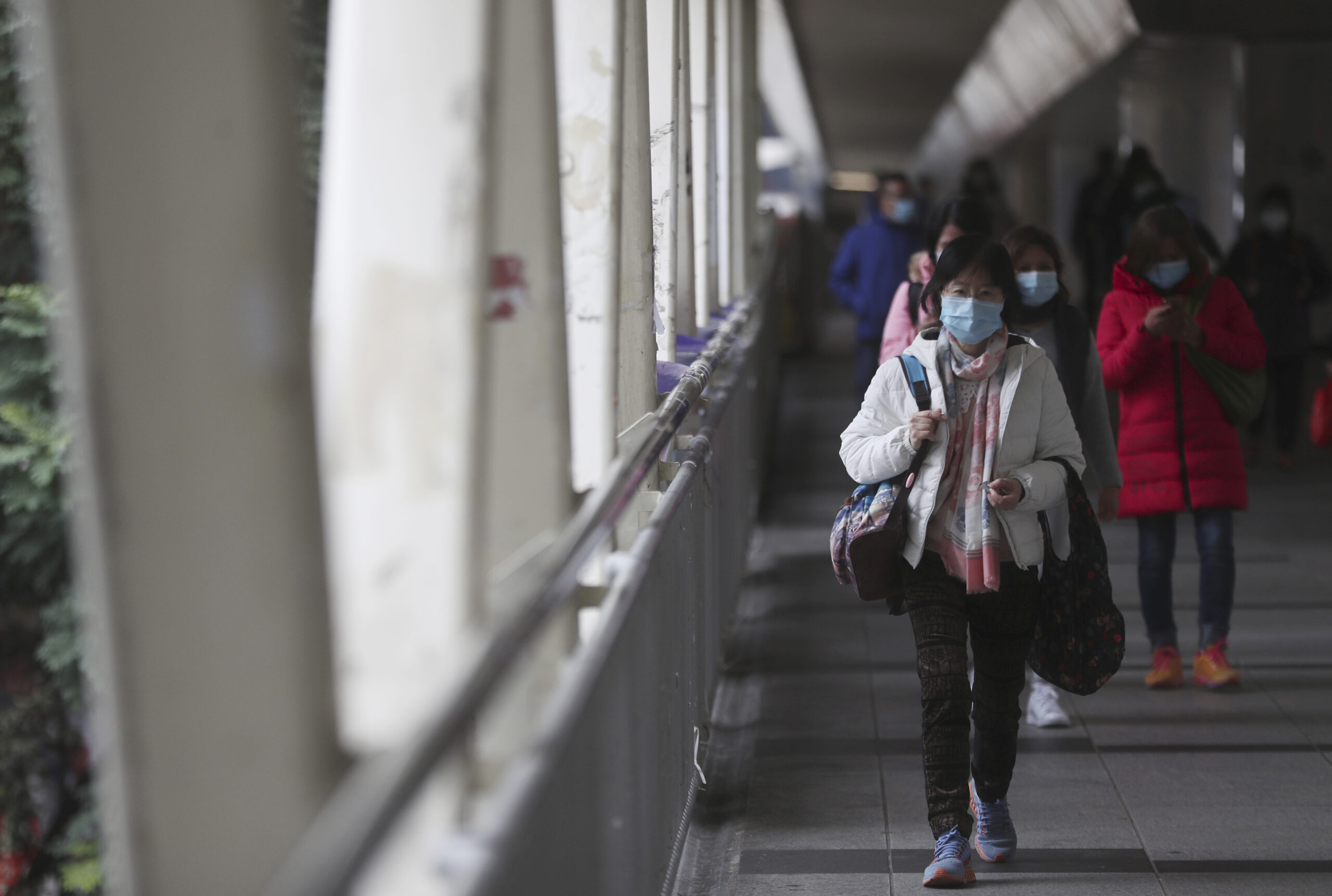 US to rush more citizens back from China to escape coronavirus