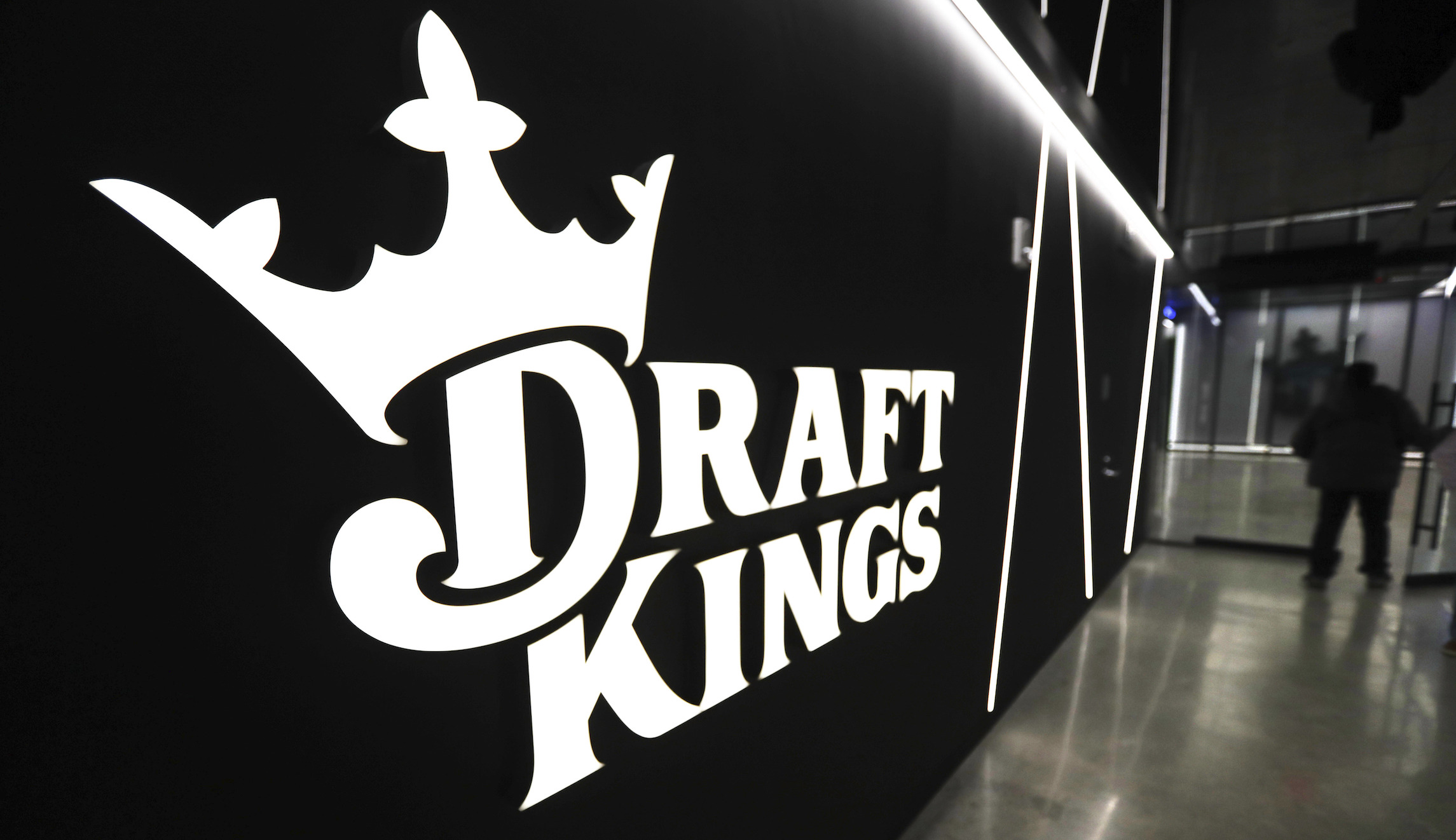DraftKings apologizes after backlash to ‘Never Forget’ 9/11 parlay