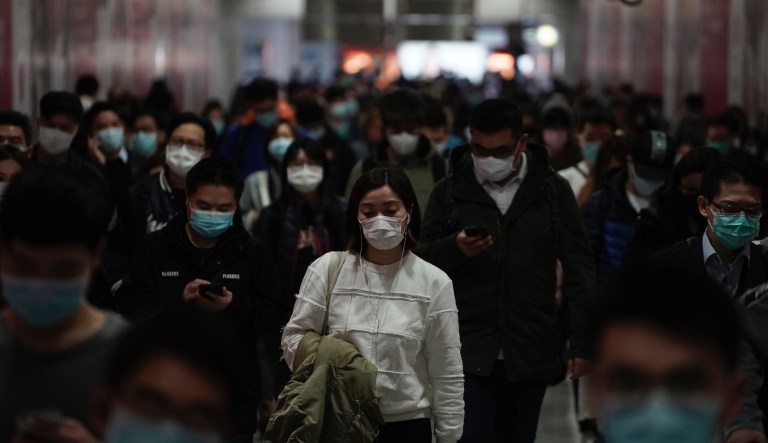 China confirms first death of US citizen from coronavirus