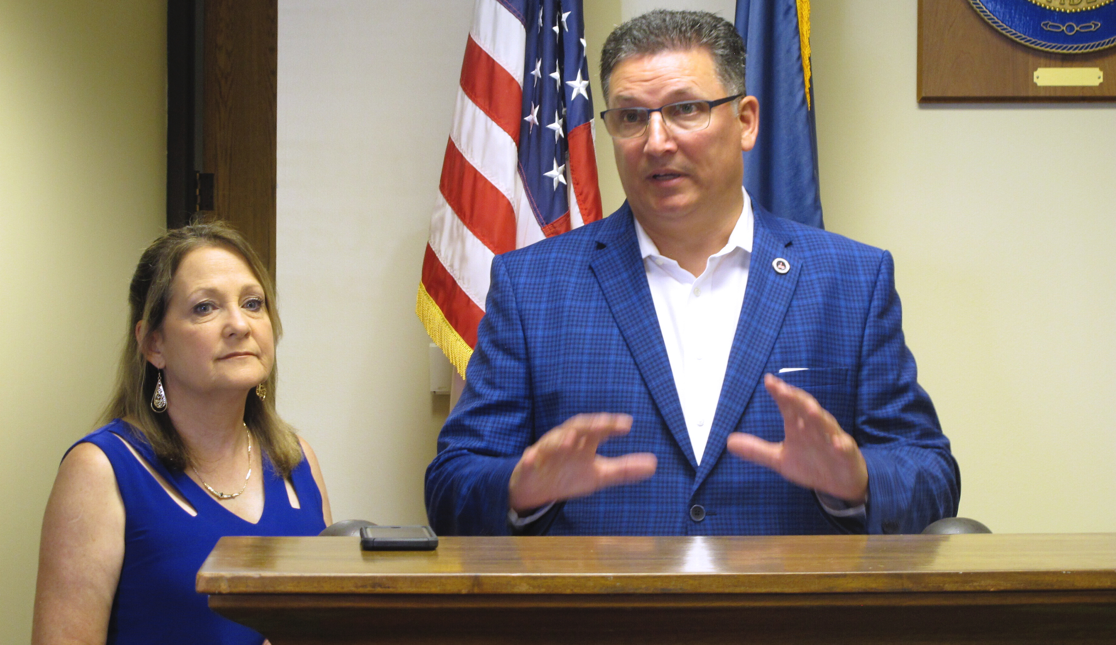 Louisiana lawmakers approve taxes on fantasy sports