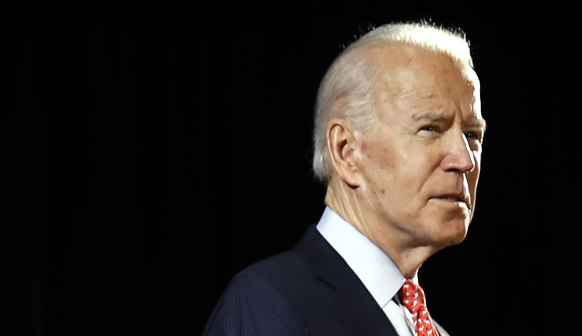 Amid virus crisis, Biden, Democrats refine attacks on Trump