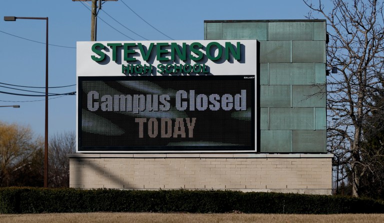 Despite not reopening public schools, most states restrict students’ virtual schooling options