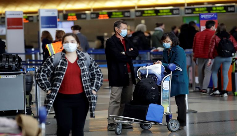 Airlines question social distancing as industry and congressional leaders demand it