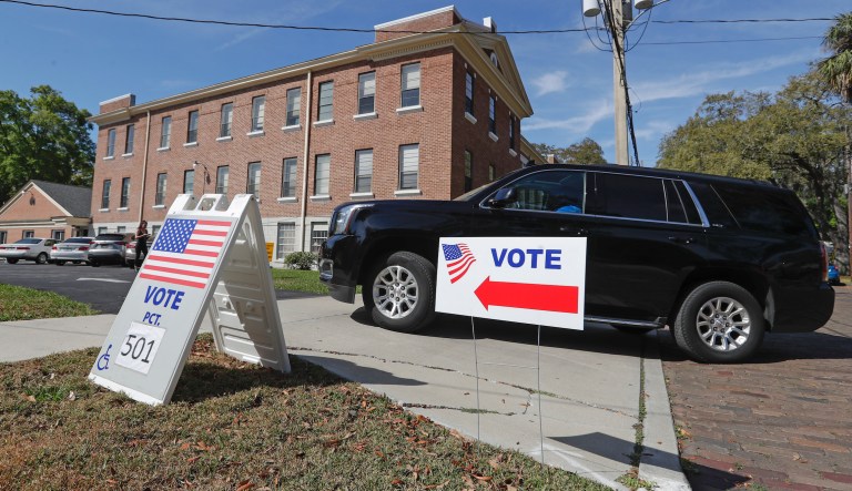 ‘Hope that people do not go’: Milwaukee mayor condemns Wisconsin primary amid coronavirus