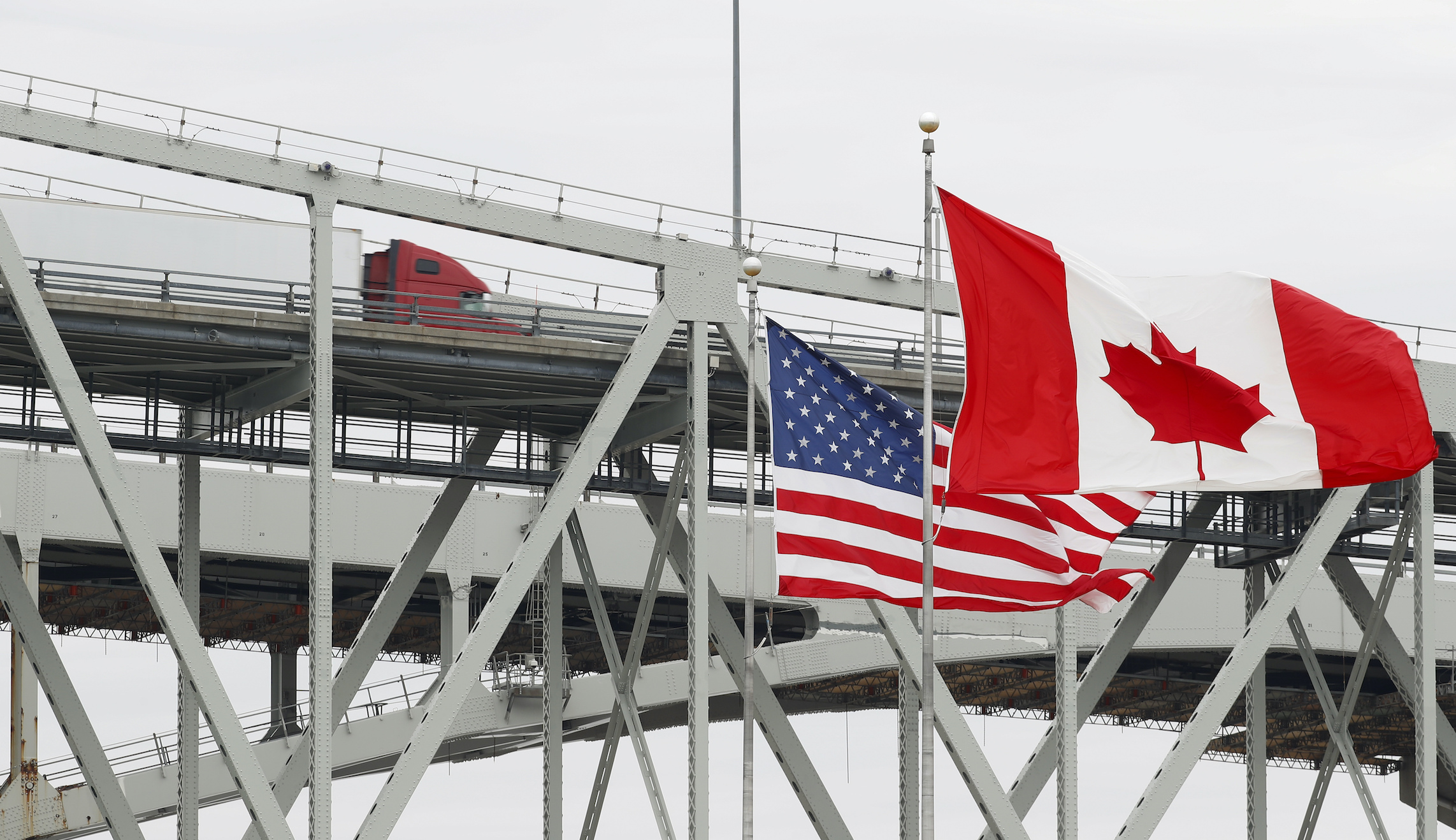Woman suspected of mailing ricin to Trump arrested trying to enter US from Canada